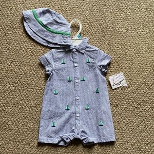 NWT baby boy seer sucker sail boat short onesie